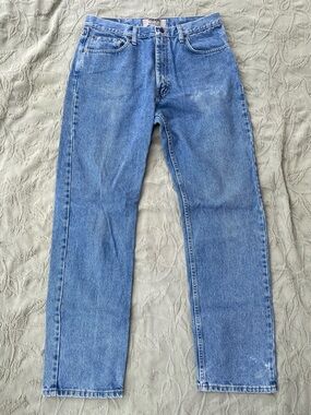 Wrangler | 35x34 Distressed Worn-In Medium Wash Authentics Jeans
